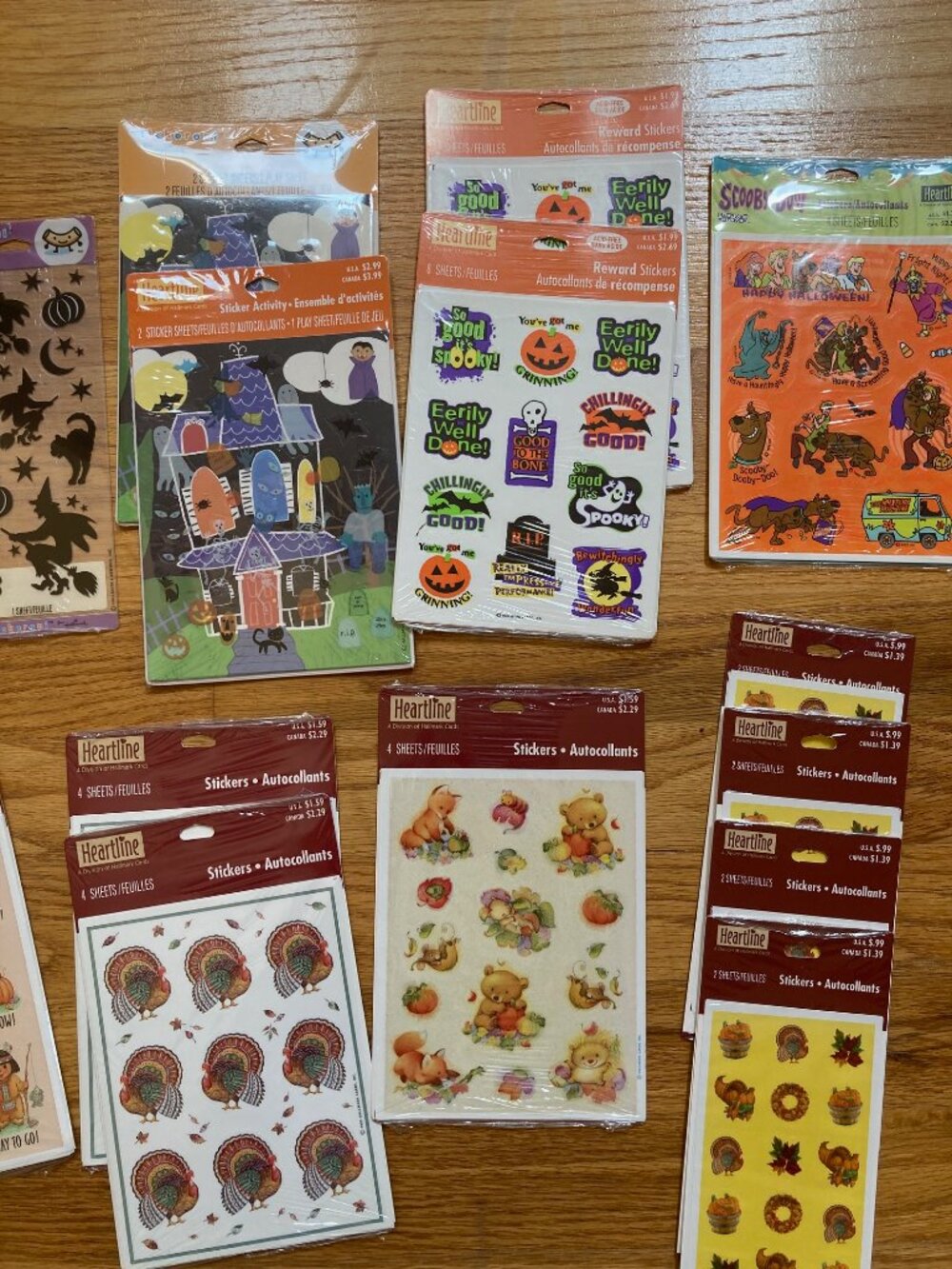 15 Packs of Halloween & Thanksgiving Stickers - Picture 7 of 13